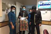 توزیع بسته های شب یلدا در بیمارستان ضیائیان